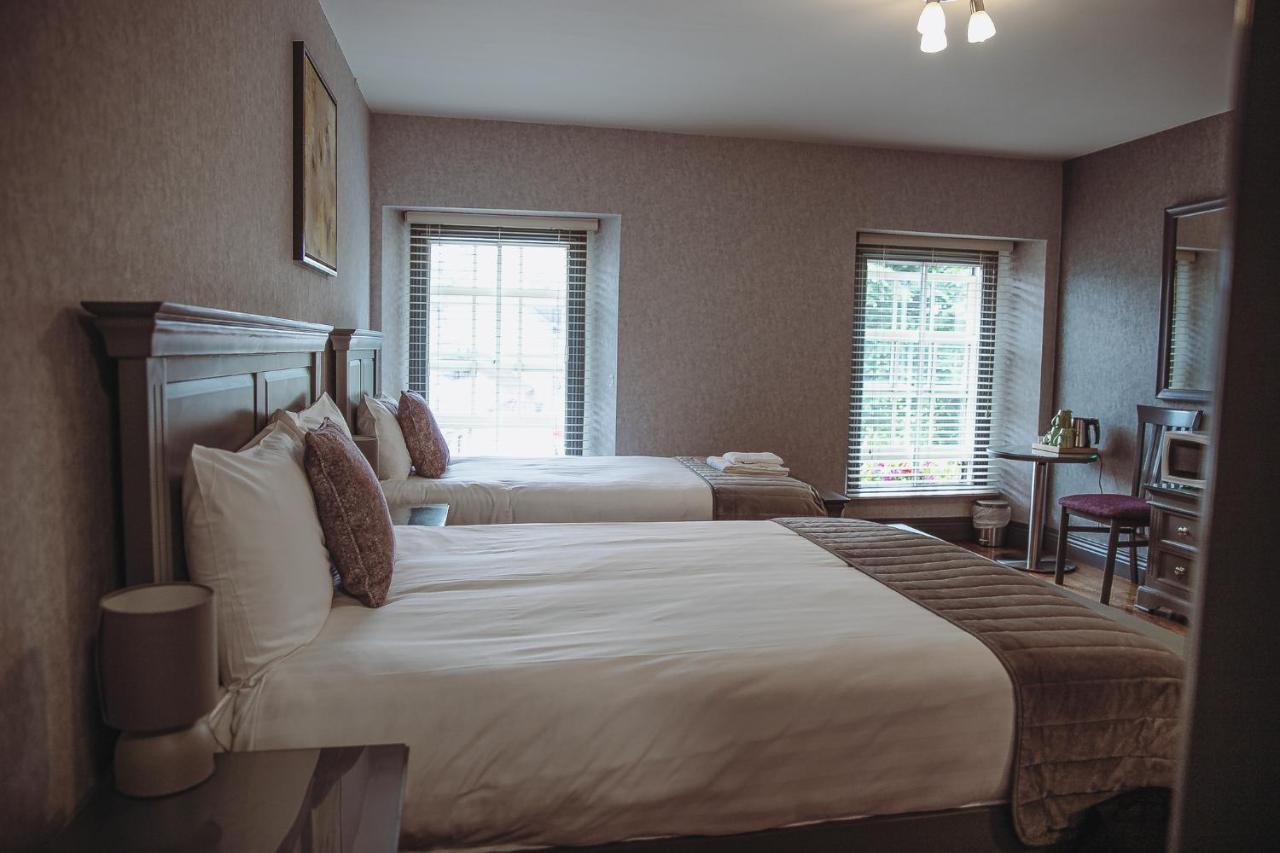 Muskerry Arms Bar And B&B Blarney Exteriér fotografie