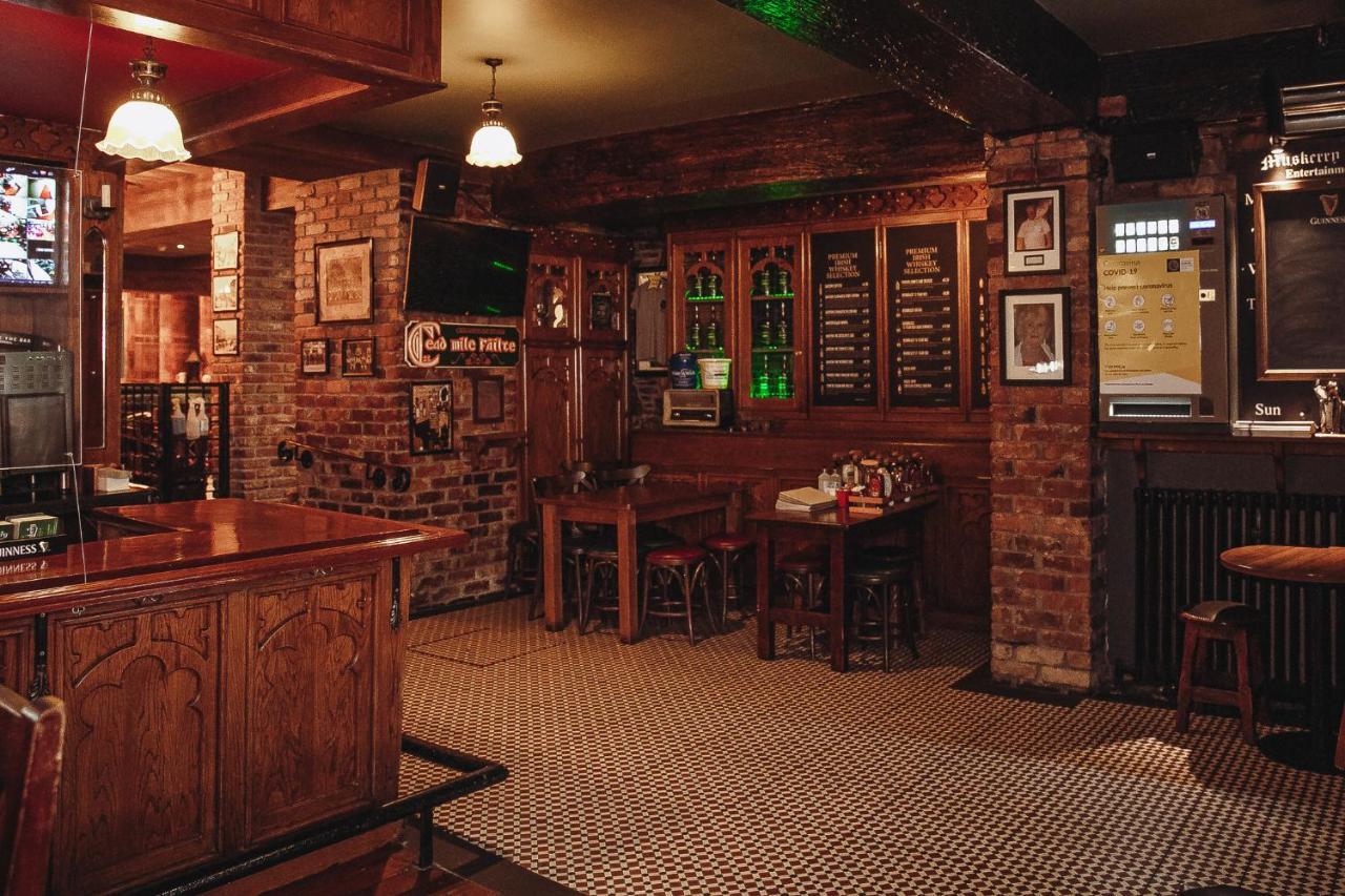 Muskerry Arms Bar And B&B Blarney Exteriér fotografie