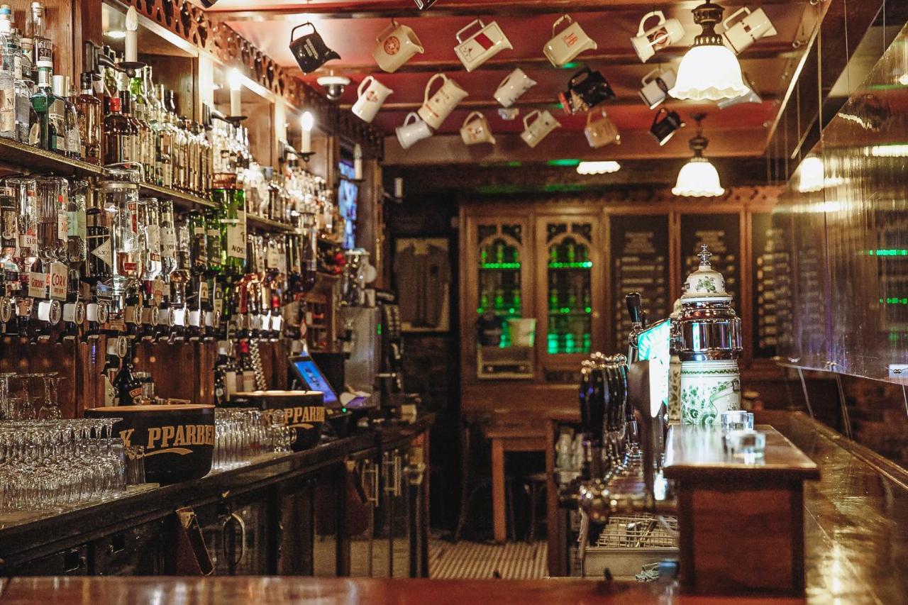 Muskerry Arms Bar And B&B Blarney Exteriér fotografie