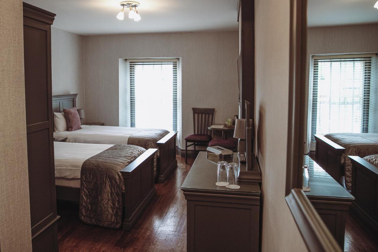 Muskerry Arms Bar And B&B Blarney Exteriér fotografie